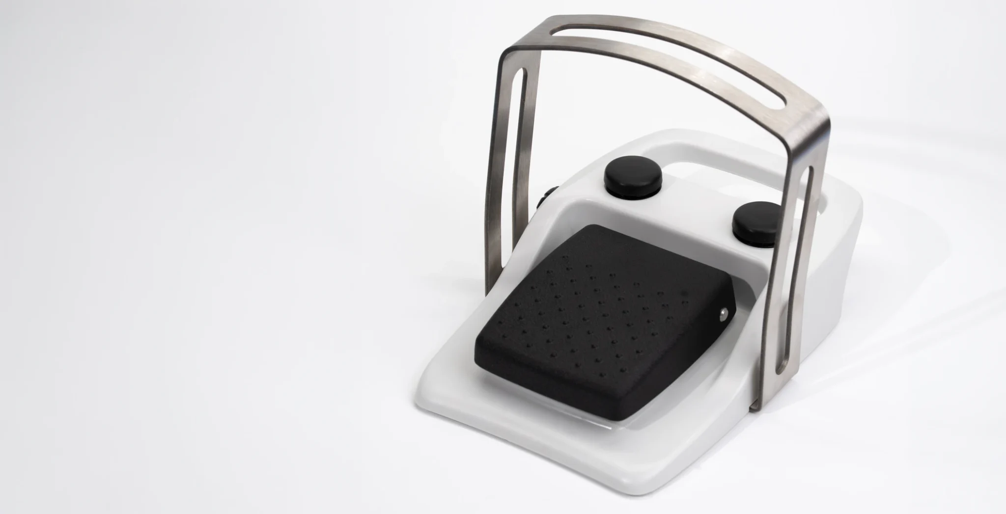 Compact Single-Pedal Assembly